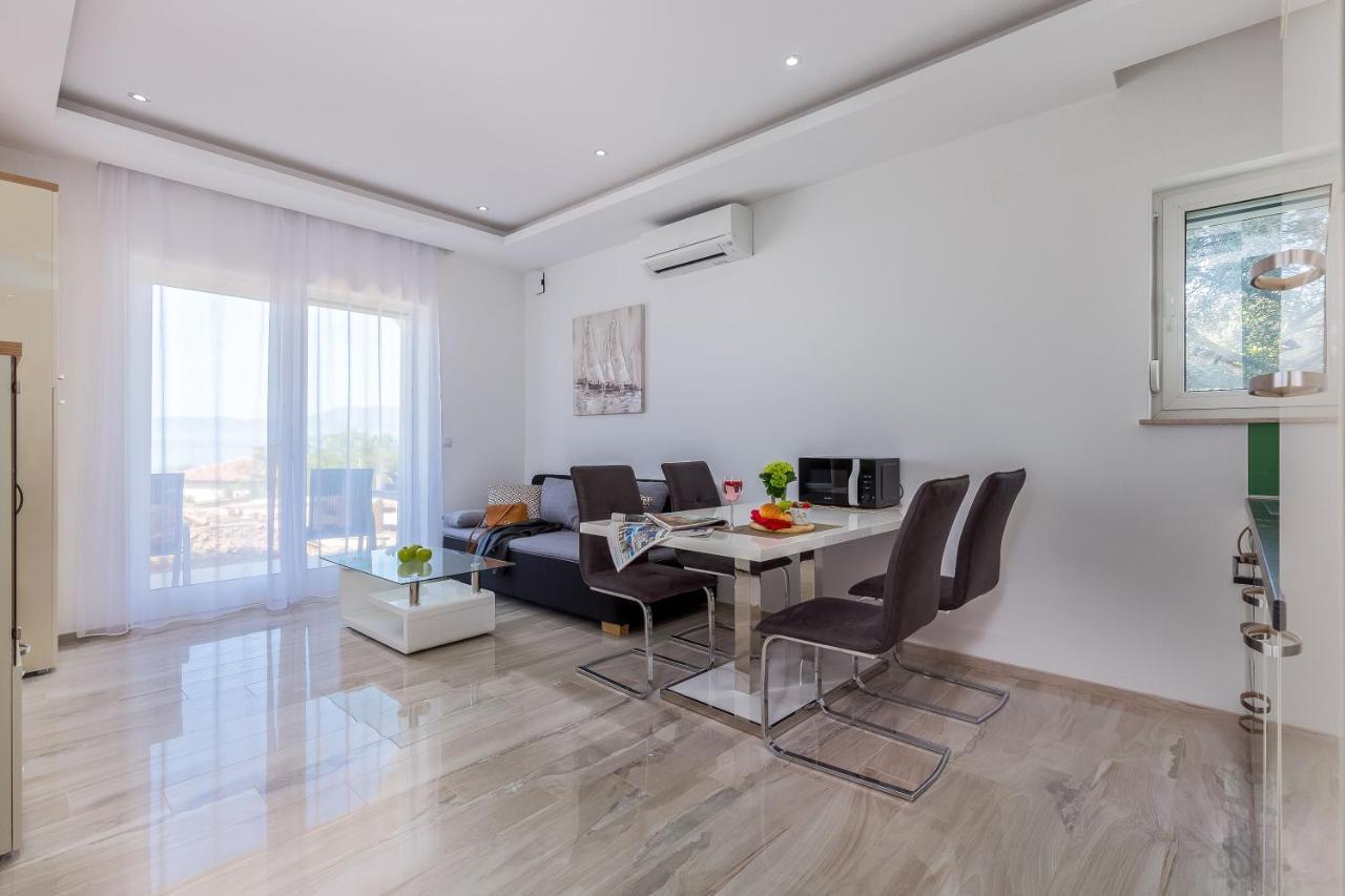 Luxury Apartments Kostrena With Pool 2 Extérieur photo