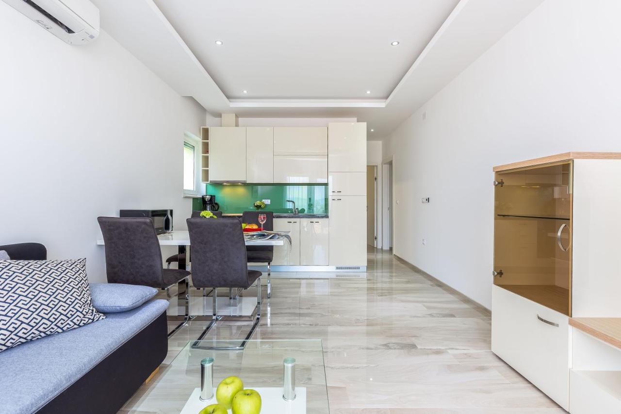 Luxury Apartments Kostrena With Pool 2 Extérieur photo