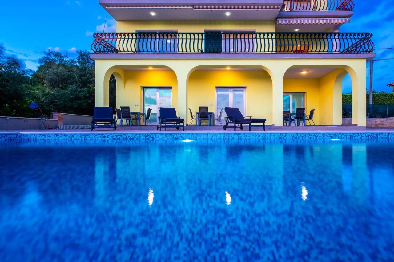 Luxury Apartments Kostrena With Pool 2 Extérieur photo